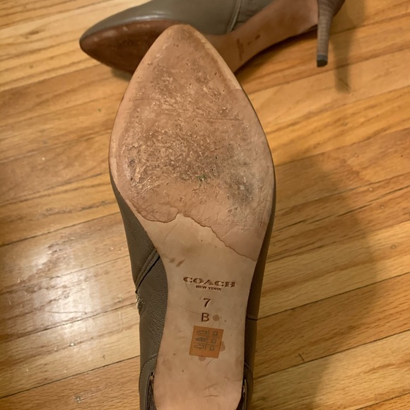 Coach heeled booties - Picture 2 of 2